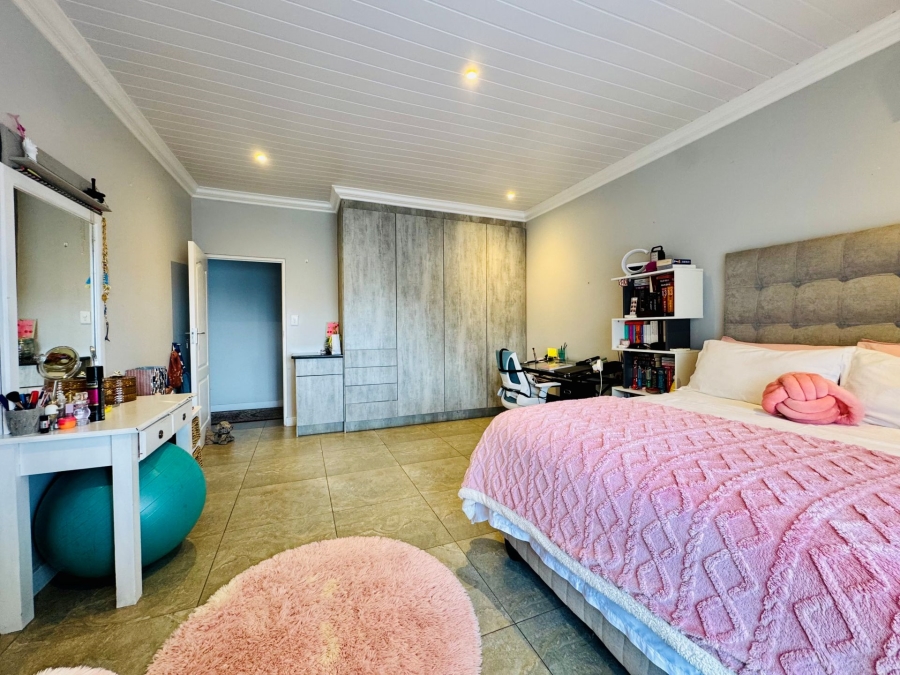 4 Bedroom Property for Sale in Rose Acres Estate Gauteng