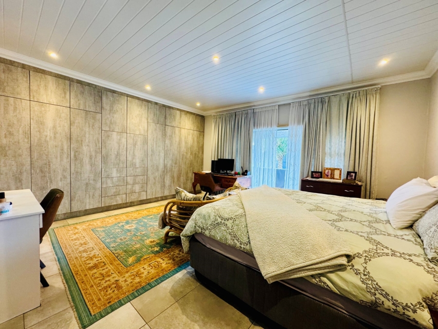 4 Bedroom Property for Sale in Rose Acres Estate Gauteng