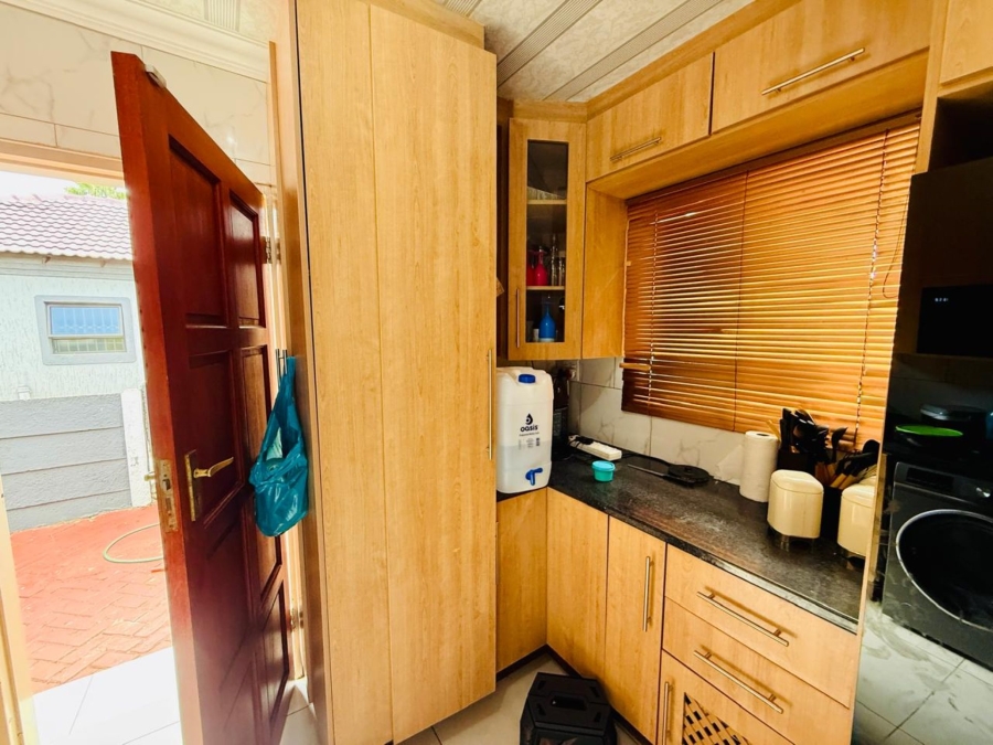 3 Bedroom Property for Sale in The Orchards Gauteng