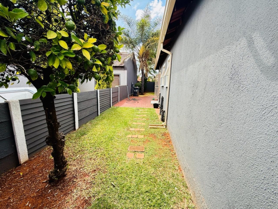 3 Bedroom Property for Sale in The Orchards Gauteng