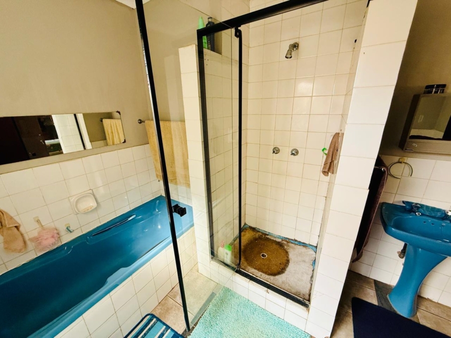 3 Bedroom Property for Sale in The Orchards Gauteng