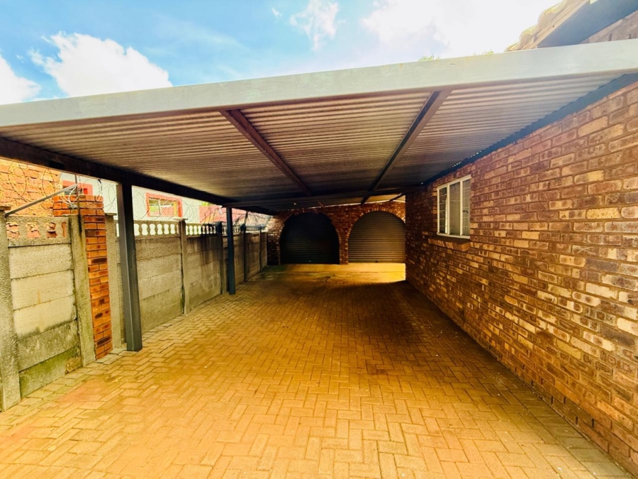 3 Bedroom Property for Sale in The Orchards Gauteng