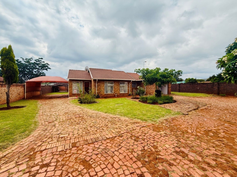 3 Bedroom Property for Sale in Chantelle Gauteng