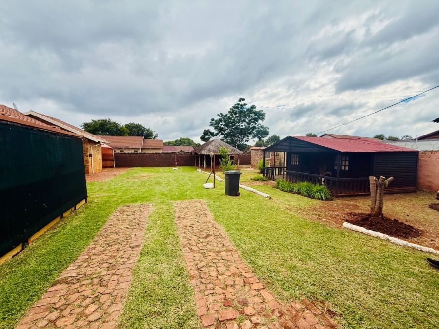 3 Bedroom Property for Sale in Chantelle Gauteng