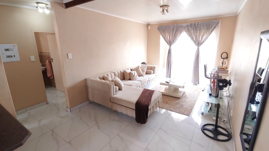 2 Bedroom Property for Sale in Twee Riviere Lifestyle Estate Gauteng