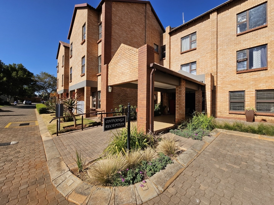 1 Bedroom Property for Sale in Montana Tuine Gauteng