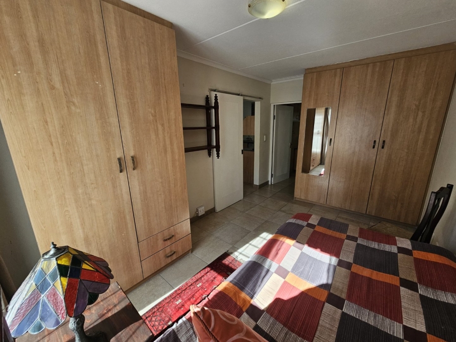 1 Bedroom Property for Sale in Montana Tuine Gauteng