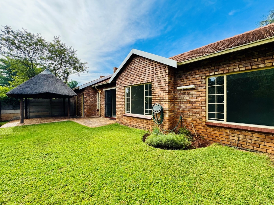 3 Bedroom Property for Sale in Sinoville Gauteng