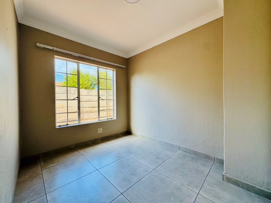 3 Bedroom Property for Sale in Sinoville Gauteng