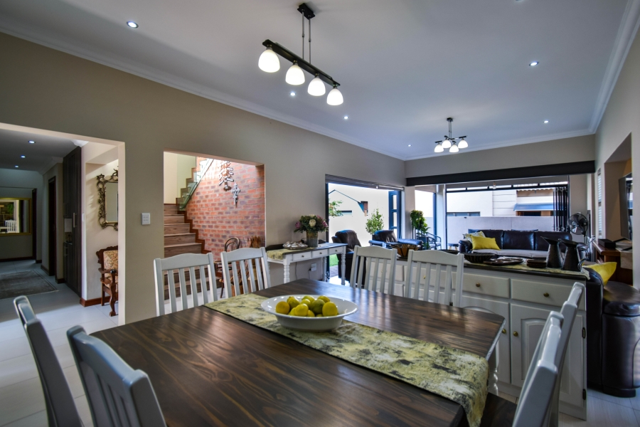 4 Bedroom Property for Sale in Midstream Ridge Gauteng