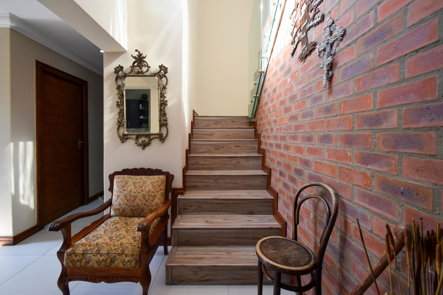 4 Bedroom Property for Sale in Midstream Ridge Gauteng