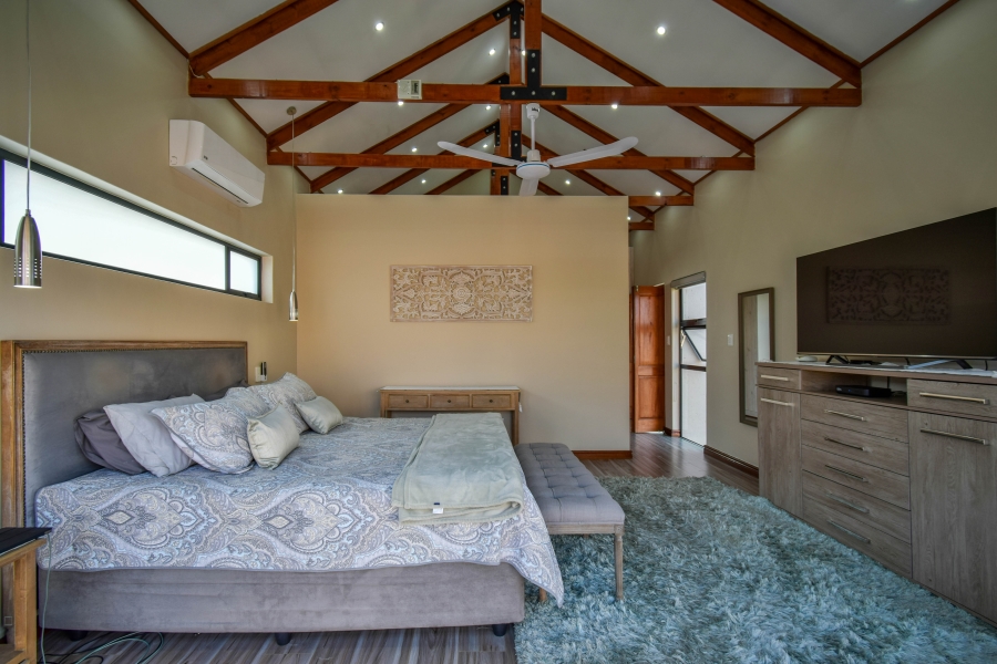 4 Bedroom Property for Sale in Midstream Ridge Gauteng