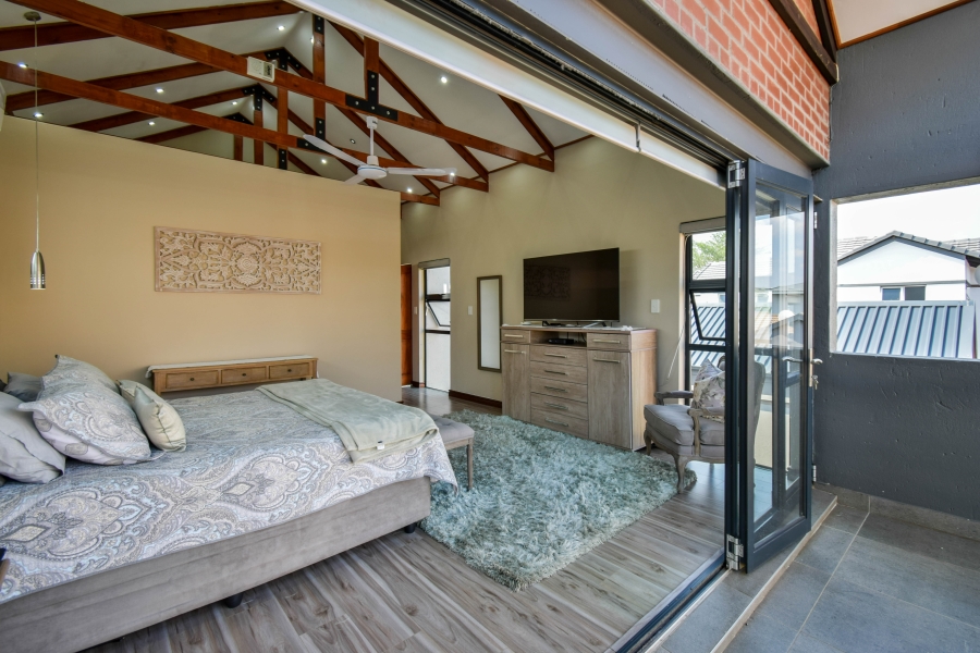 4 Bedroom Property for Sale in Midstream Ridge Gauteng