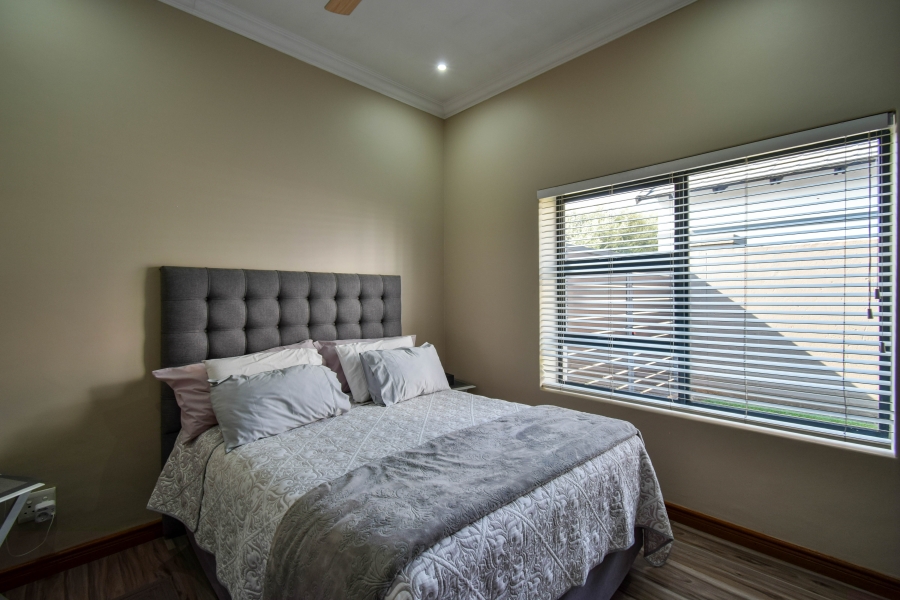 4 Bedroom Property for Sale in Midstream Ridge Gauteng