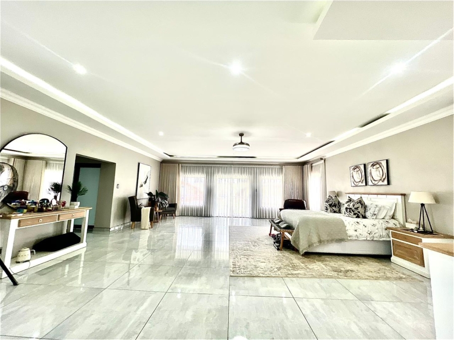 8 Bedroom Property for Sale in Mooikloof Glen Gauteng
