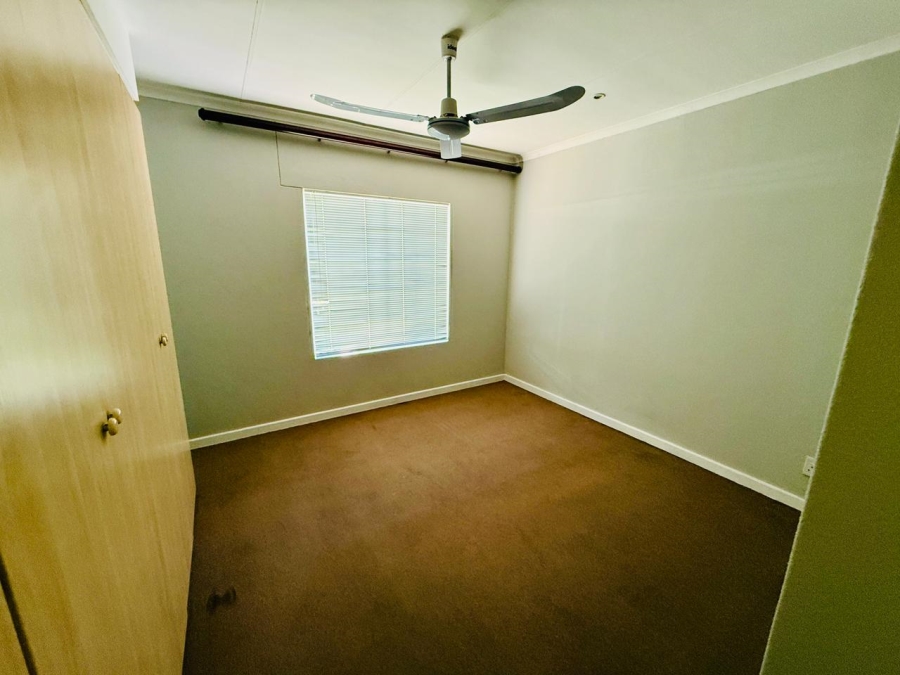 2 Bedroom Property for Sale in Ninapark Gauteng