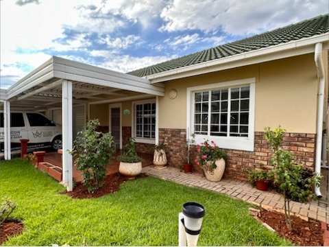 2 Bedroom Property for Sale in Ninapark Gauteng