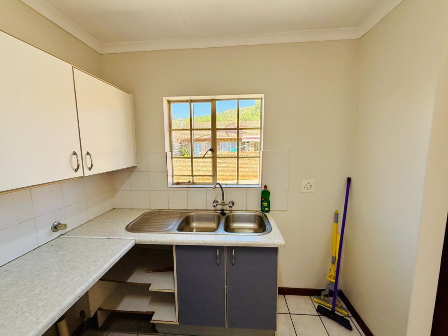 2 Bedroom Property for Sale in Amandasig Gauteng