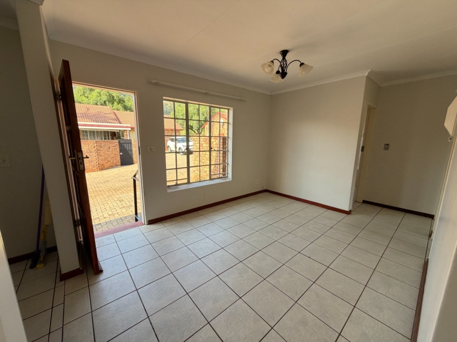 2 Bedroom Property for Sale in Amandasig Gauteng
