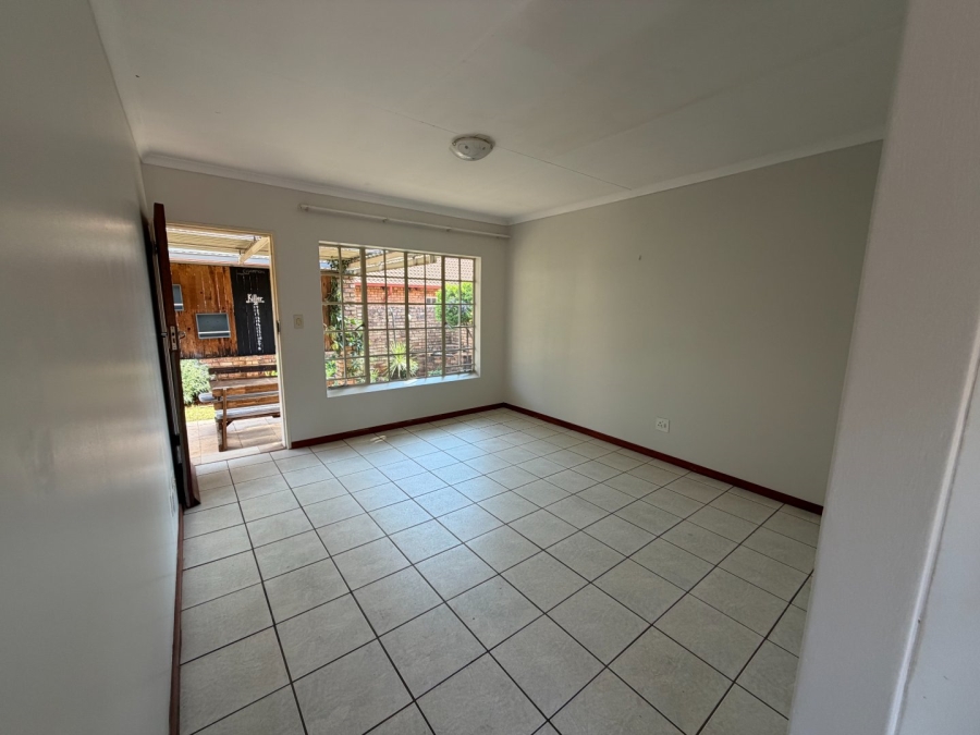 2 Bedroom Property for Sale in Amandasig Gauteng