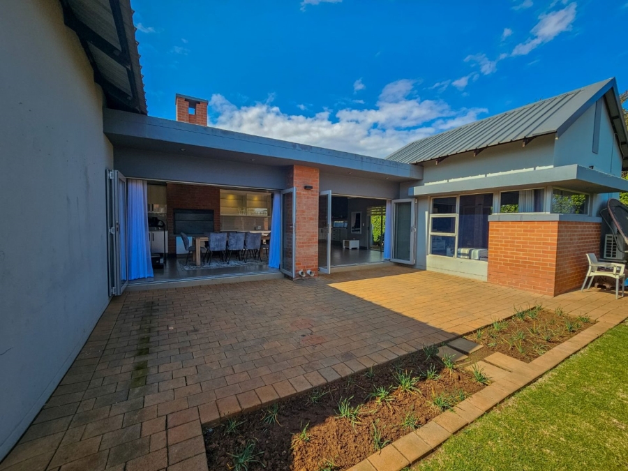 4 Bedroom Property for Sale in Midstream Ridge Gauteng