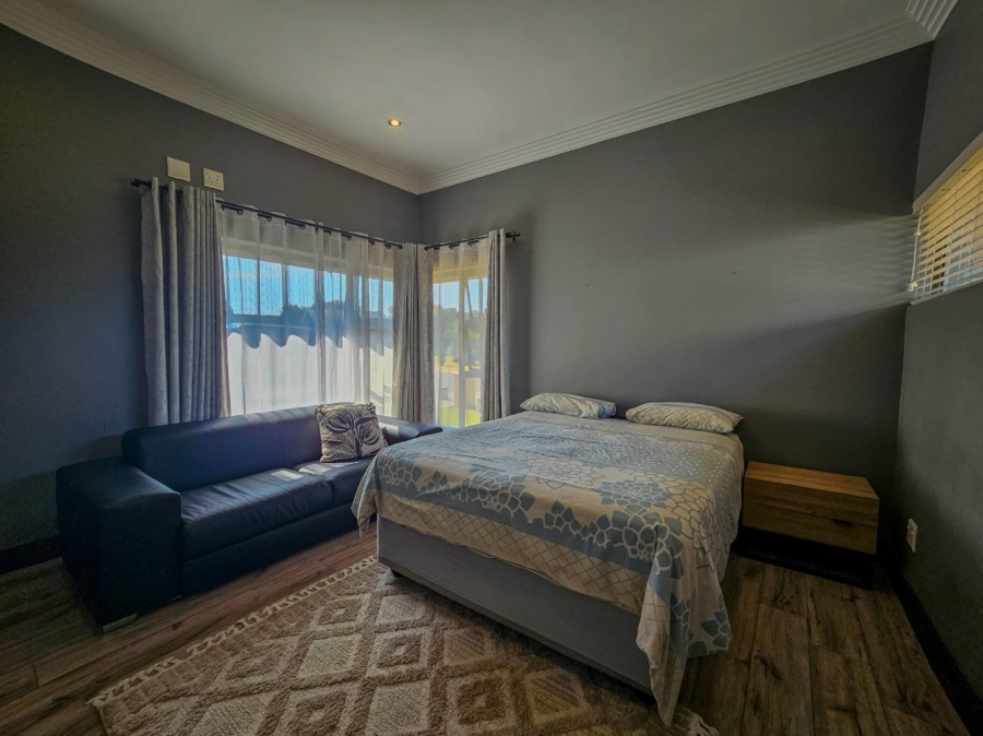 4 Bedroom Property for Sale in Midstream Ridge Gauteng