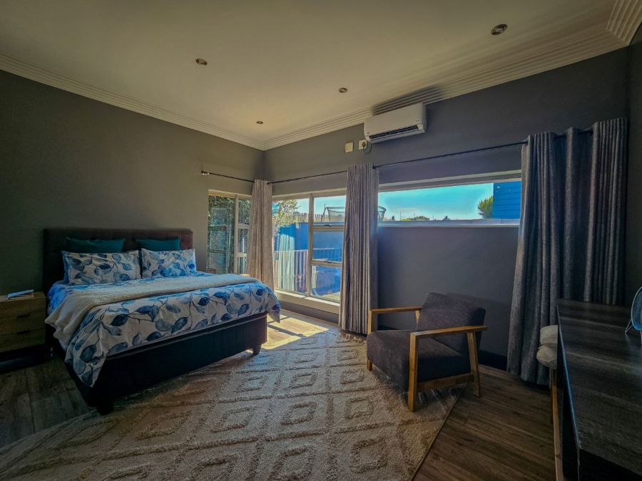 4 Bedroom Property for Sale in Midstream Ridge Gauteng