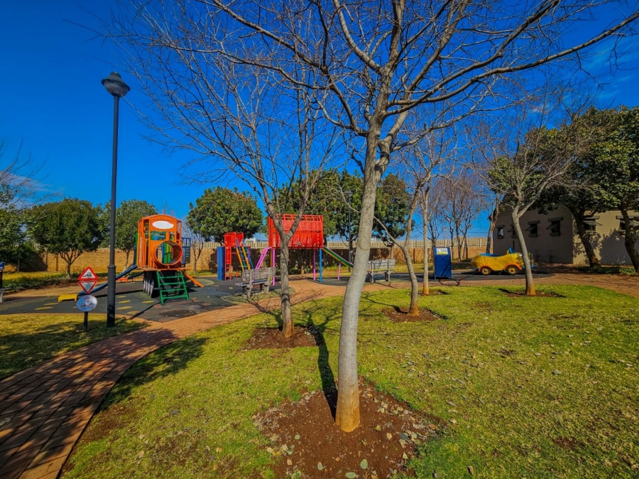 4 Bedroom Property for Sale in Midstream Ridge Gauteng