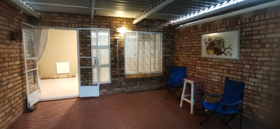2 Bedroom Property for Sale in Clarina Gauteng