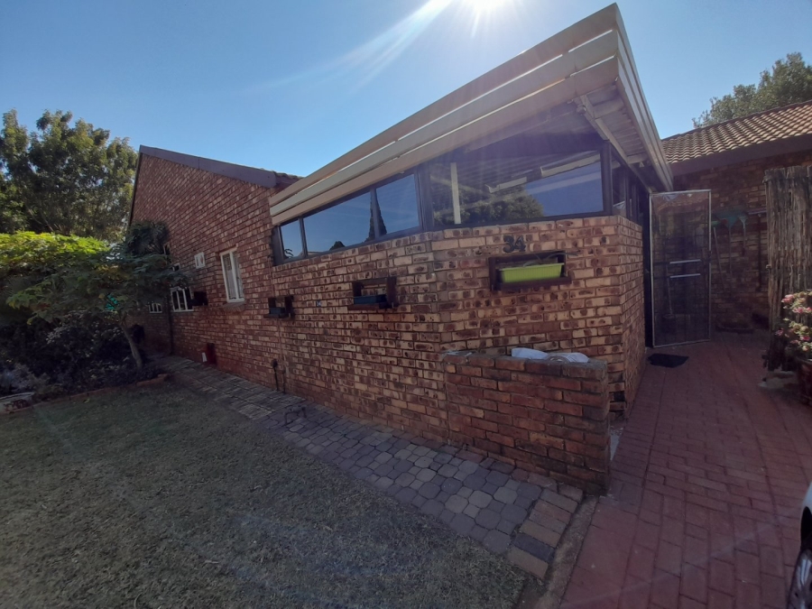 2 Bedroom Property for Sale in Clarina Gauteng