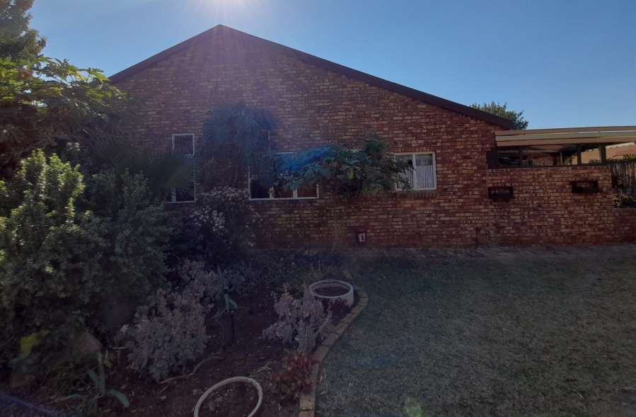 2 Bedroom Property for Sale in Clarina Gauteng