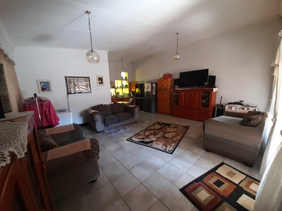 2 Bedroom Property for Sale in Clarina Gauteng