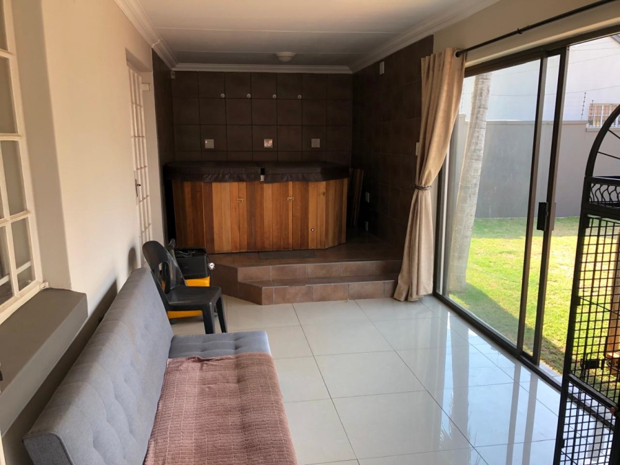5 Bedroom Property for Sale in Montana Park Gauteng