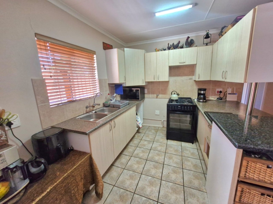 3 Bedroom Property for Sale in Sinoville Gauteng