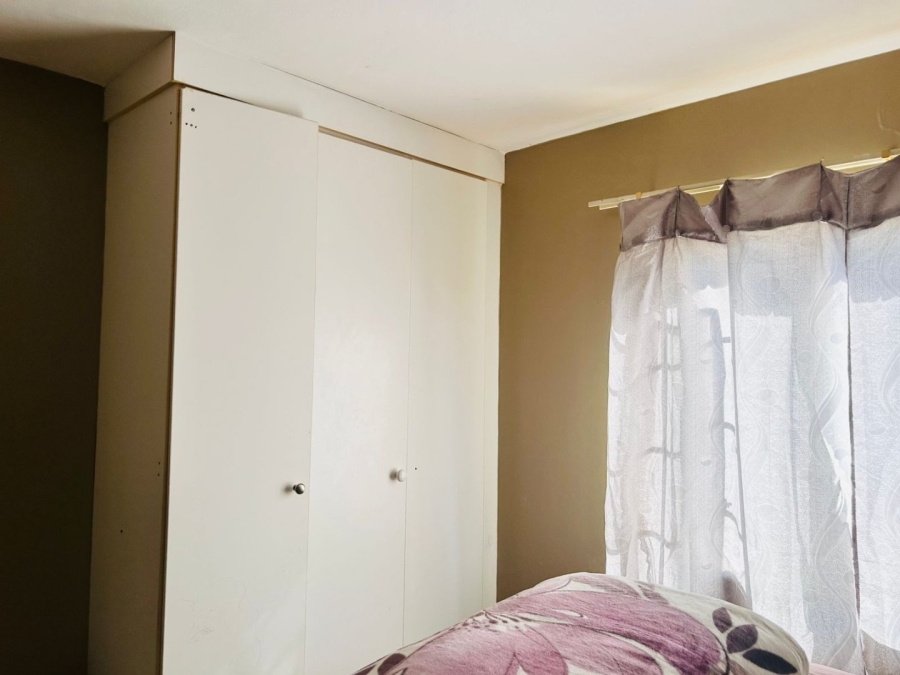 2 Bedroom Property for Sale in Doreg A H Gauteng