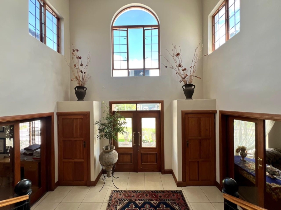 5 Bedroom Property for Sale in The Wilds Gauteng