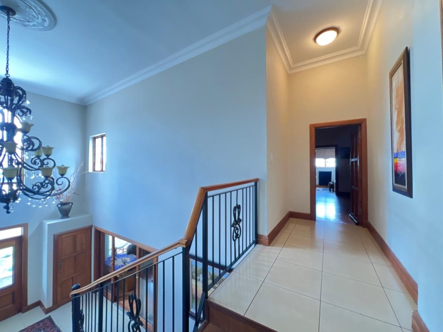 5 Bedroom Property for Sale in The Wilds Gauteng