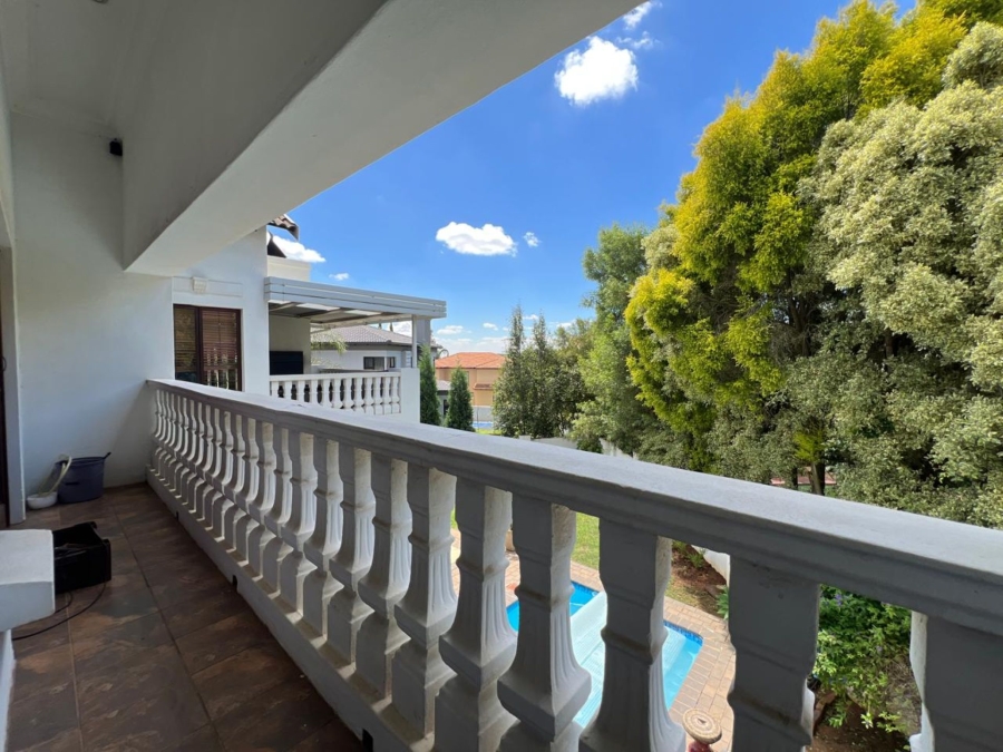 5 Bedroom Property for Sale in The Wilds Gauteng
