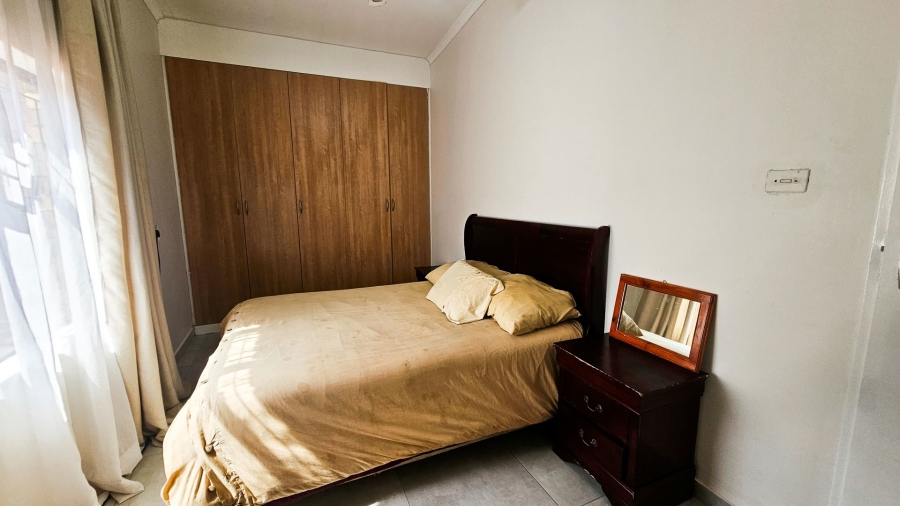 4 Bedroom Property for Sale in Florauna Gauteng