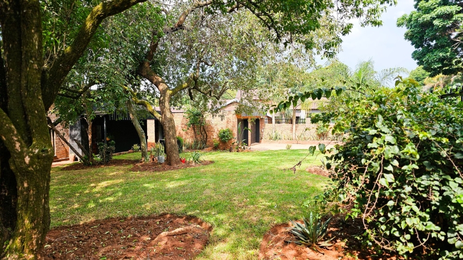 4 Bedroom Property for Sale in Florauna Gauteng