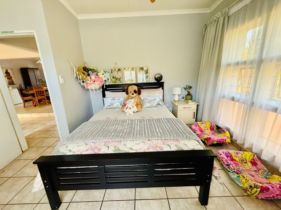 6 Bedroom Property for Sale in Theresa Park Gauteng