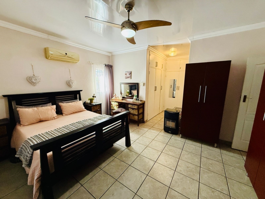 6 Bedroom Property for Sale in Theresa Park Gauteng