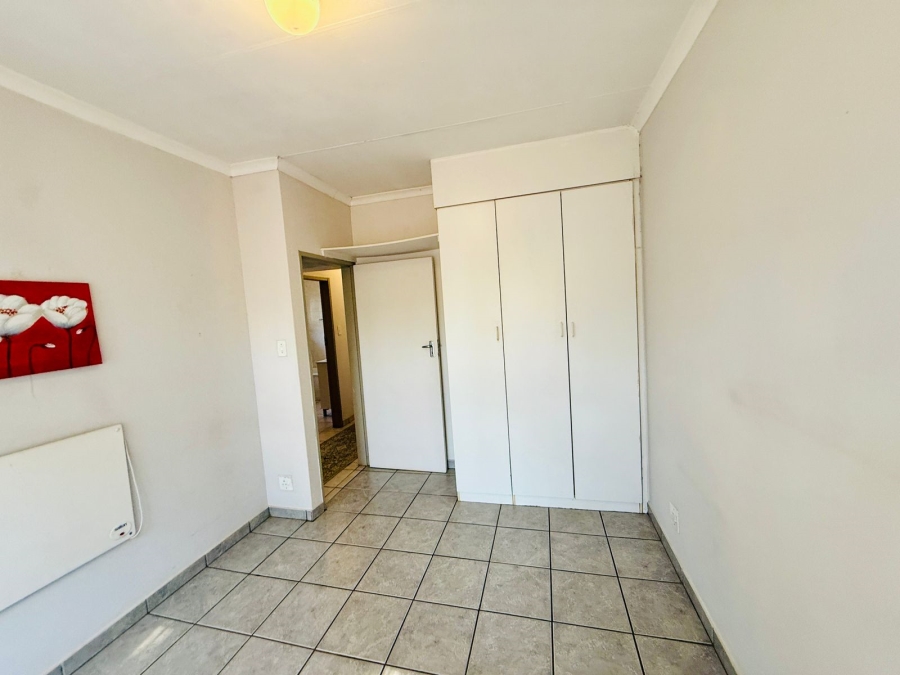 6 Bedroom Property for Sale in Theresa Park Gauteng