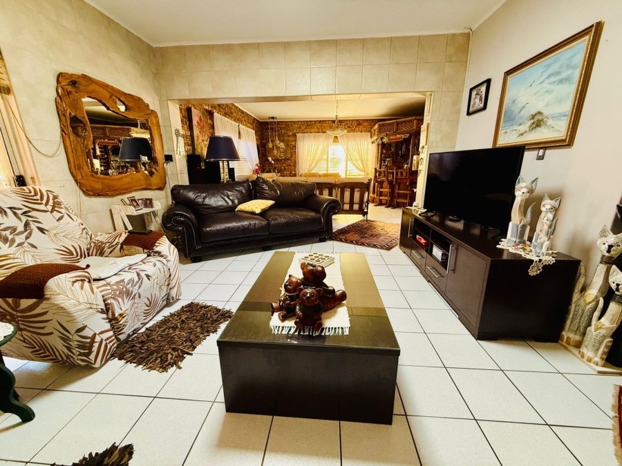 3 Bedroom Property for Sale in Theresa Park Gauteng