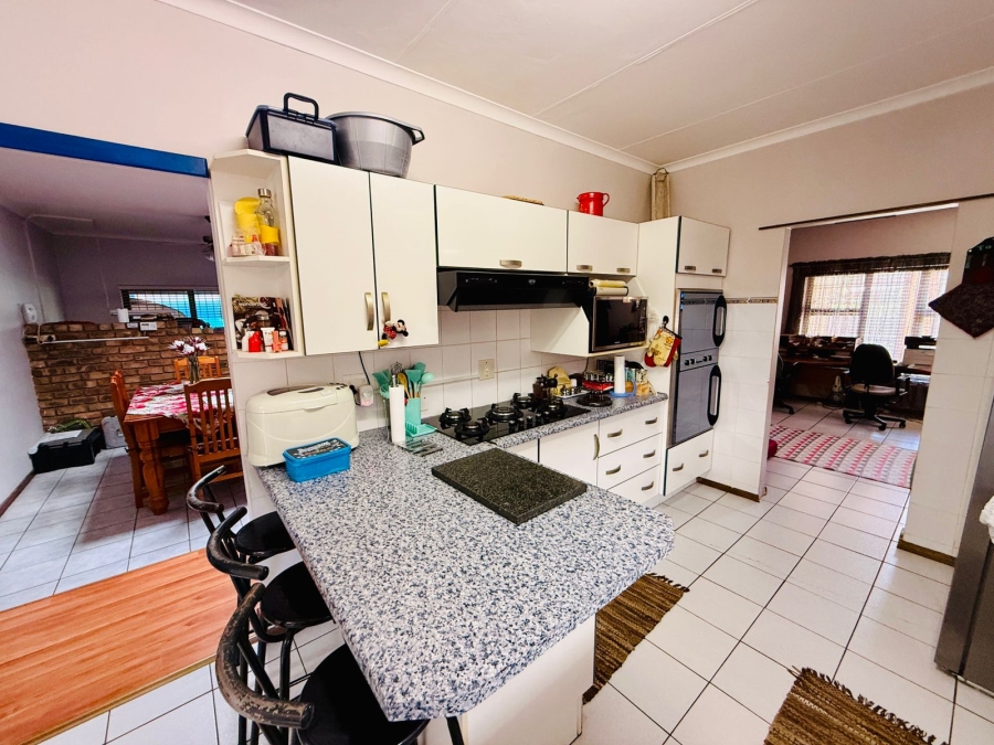 3 Bedroom Property for Sale in Theresa Park Gauteng