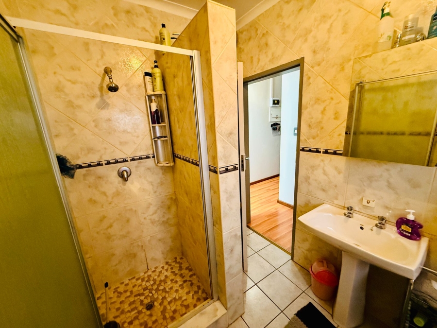 3 Bedroom Property for Sale in Theresa Park Gauteng