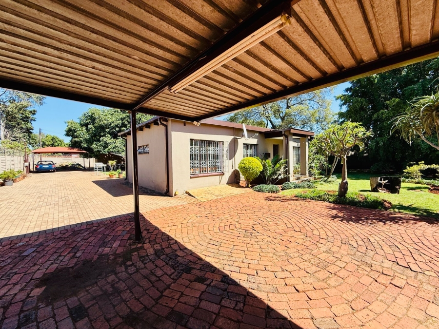 3 Bedroom Property for Sale in The Orchards Gauteng
