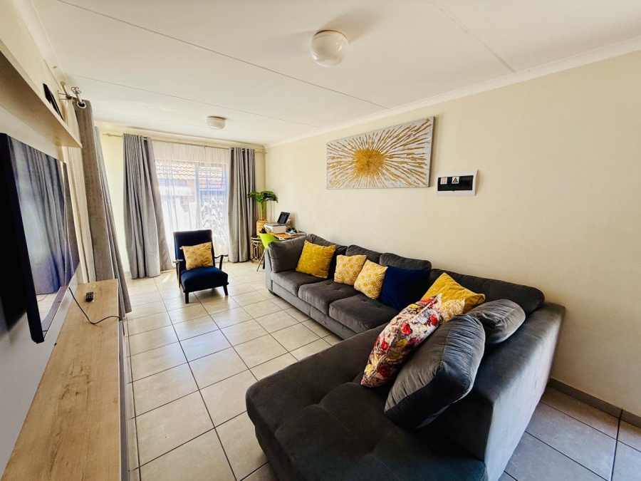 3 Bedroom Property for Sale in Chantelle Gauteng