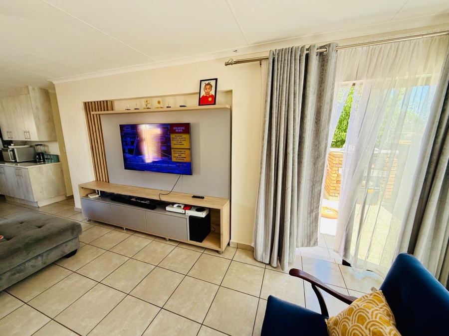 3 Bedroom Property for Sale in Chantelle Gauteng