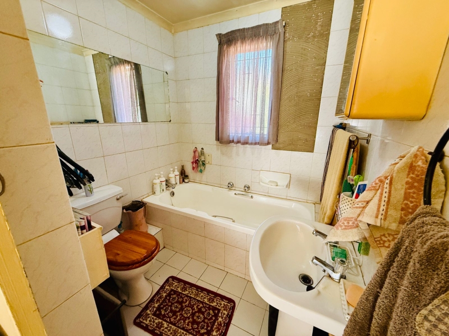 3 Bedroom Property for Sale in Clarina Gauteng